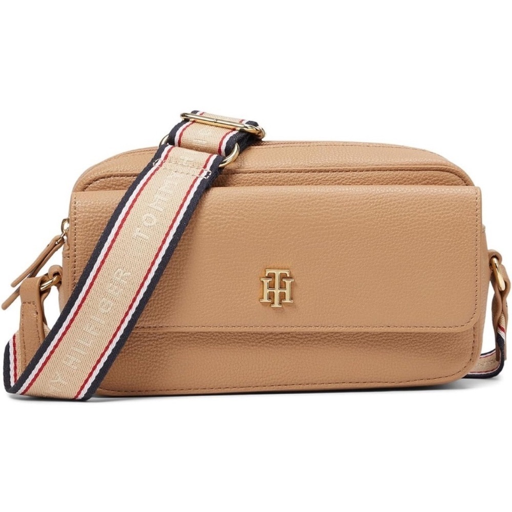 Tommy Hilfiger Kiara II Flap Camera Crossbody – Tan | New Without Tags